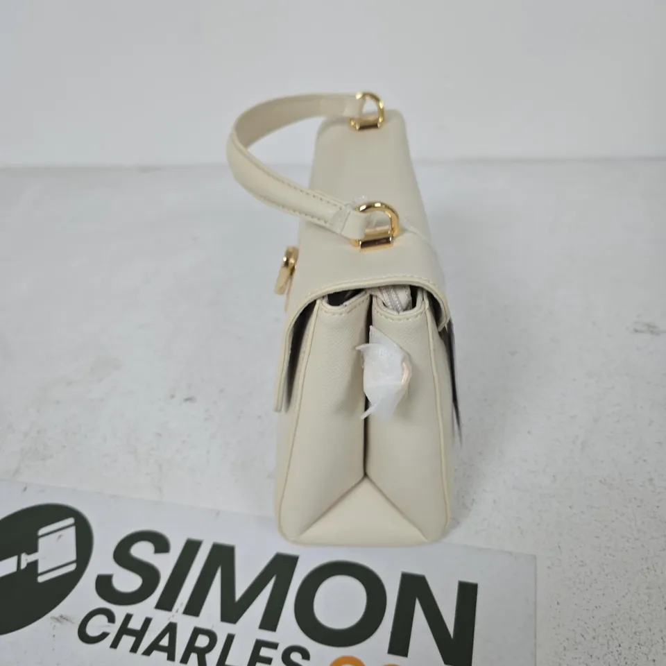 DAVID JONES CREAM LEATHER HANDBAG WITH GOLD TURN-LOCK – WITH DETACHABLE STRAP (BRAND TAG ATTACHED)