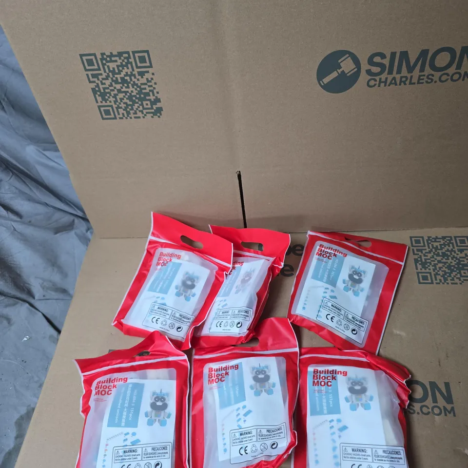 BOX OF APPROXIMATELY 40 ASSORTED BUILDING BLOCK MOC TOYS