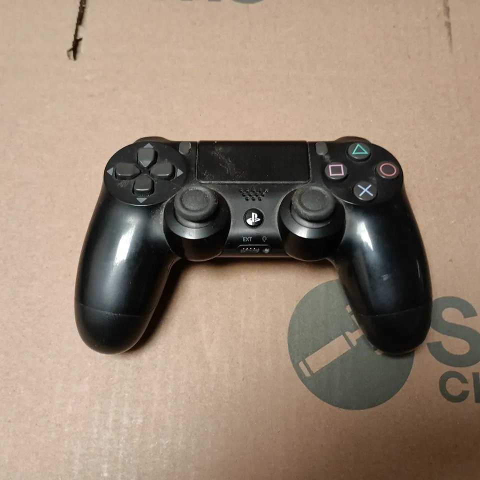 SONY PLAYSTATION 4 DUALSHOCK CONTROLLER – BLACK
