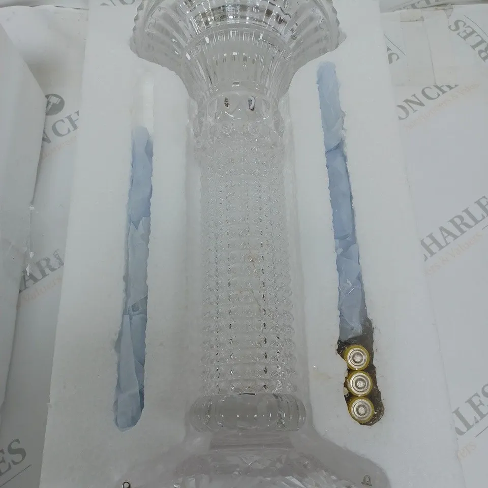 JULIAN MACDONALD PRE LIT GLASS LIGHT