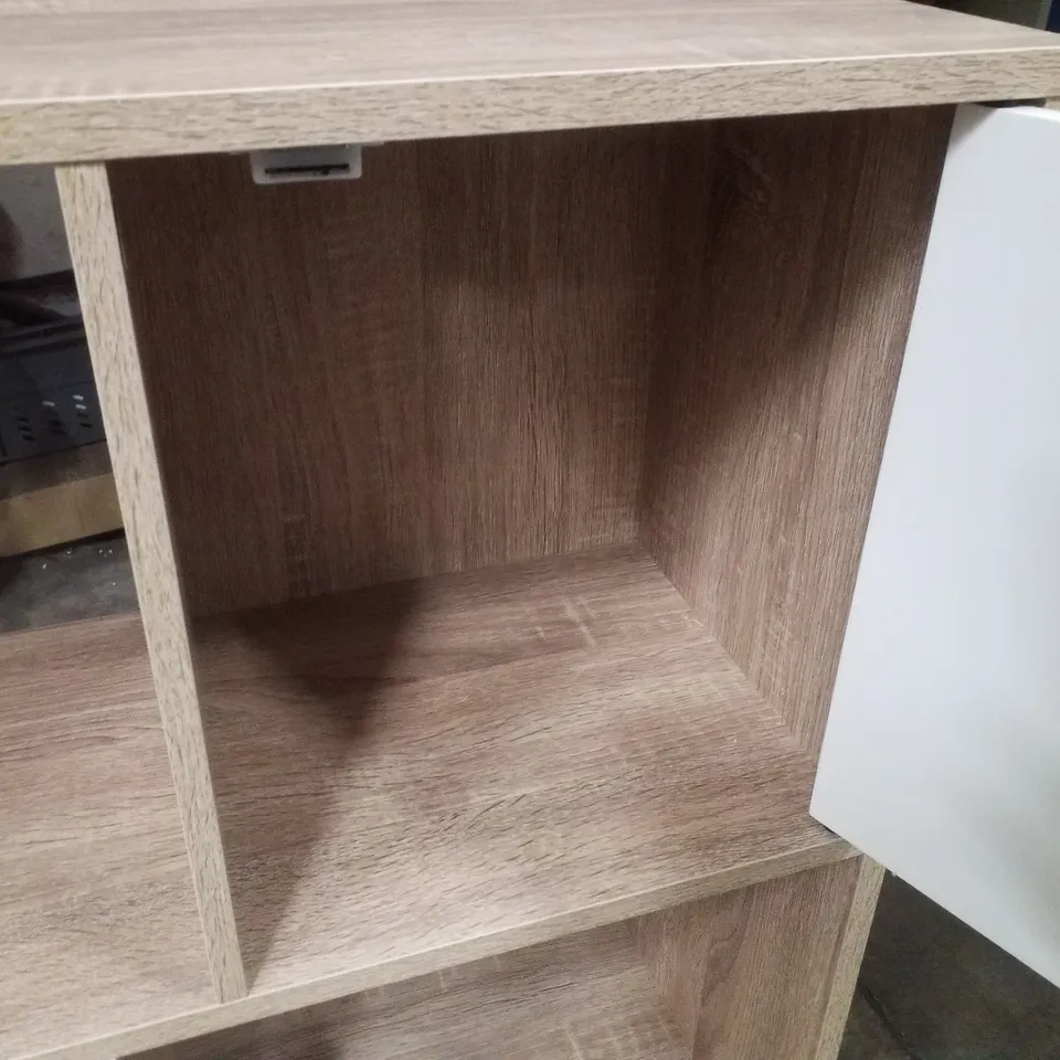 AZEIL BOOKCASE - NATURAL/WHITE