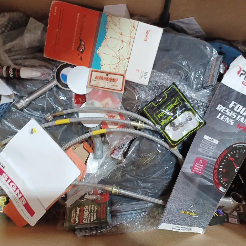 BOX OF APPROXIMATELY 20 ASSORTED CAR AND VEHICLE PARTS AND ITEMS TO INCLUDE FK BEARING UNITS, RICHY PEDAL PLATE, JAK BICYCLE PUMP ACCESSORIES, ETC