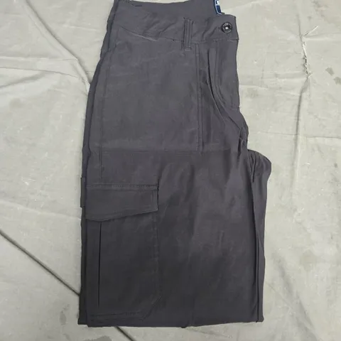 MOUNTAIN WAREHOUSE CARGO PANTS – DARK GREY (UK 12 / EU 40 / US 8)