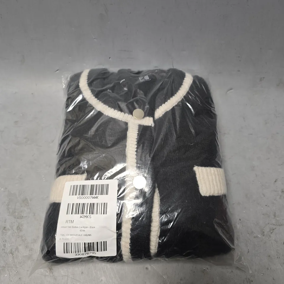 VERO MODA TRIM BUTTON CARDIGAN - SIZE 42/44