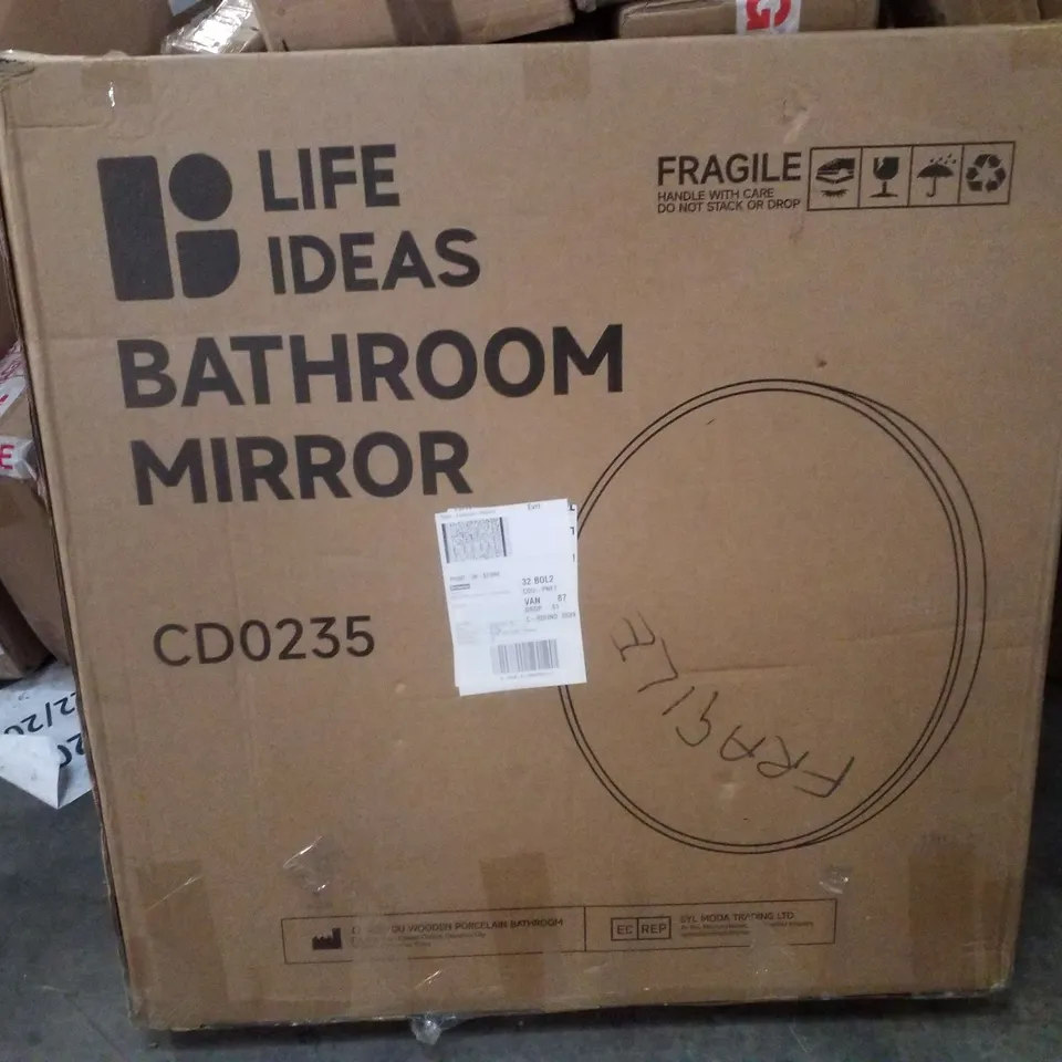 BOXED LIFE IDEAS BATHROOM MIRROR - GOLD 