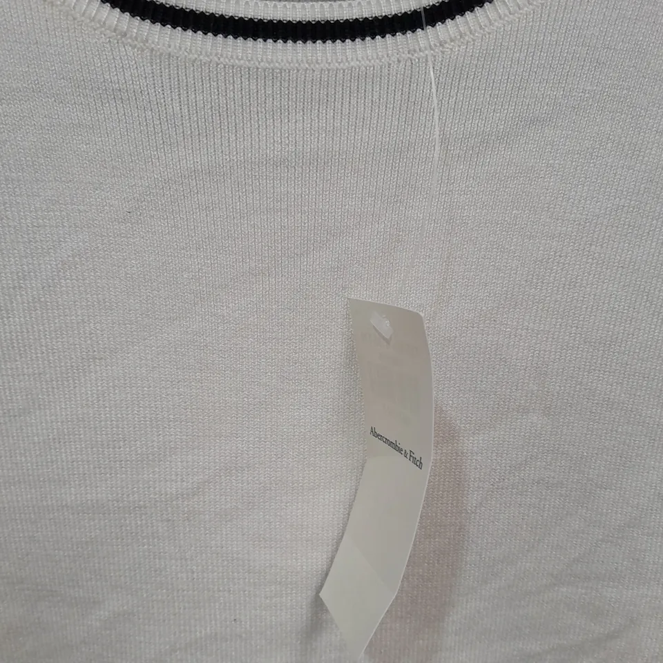 ABERCROMBIE & FITCH SLEEVELESS DRESS IN WHITE/BLACK - MEDIUM