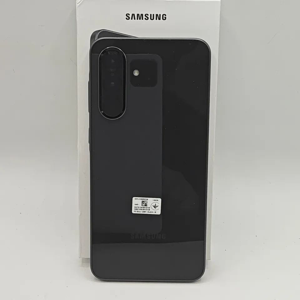 BOXED SAMSUNG GALAXY A36 5G 6/128GB IN AWESOME BLACK - SM-A366B