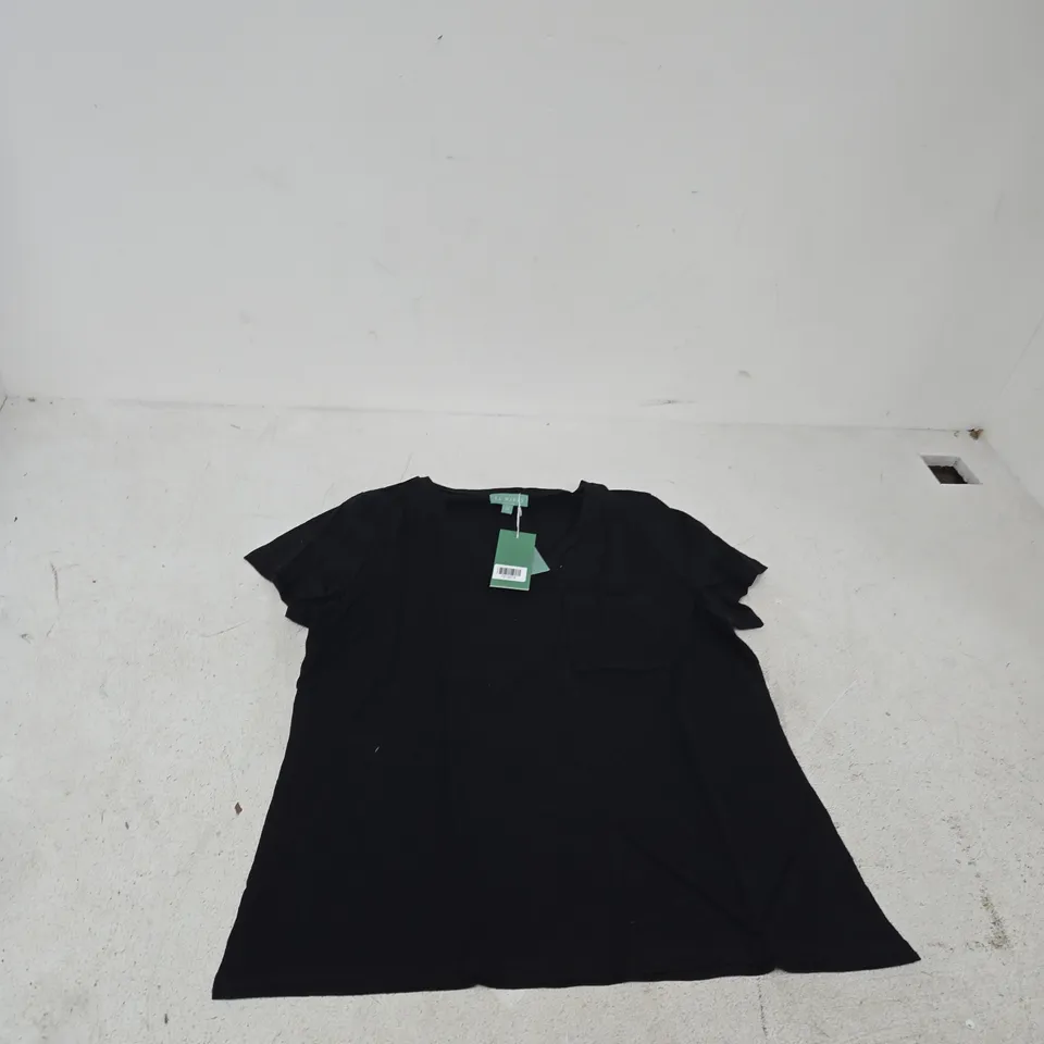 BOX OF APPROXIMATELY 30 ASSORTED CLOTHING ITEMS TO INCLUDE: LA MAREY BLACK T SHIRT