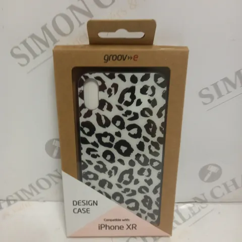 BOX OF 100 BRAND NEW BOXED GROOV-E IPHONE XR ANIMAL DESIGN PHONE CASES