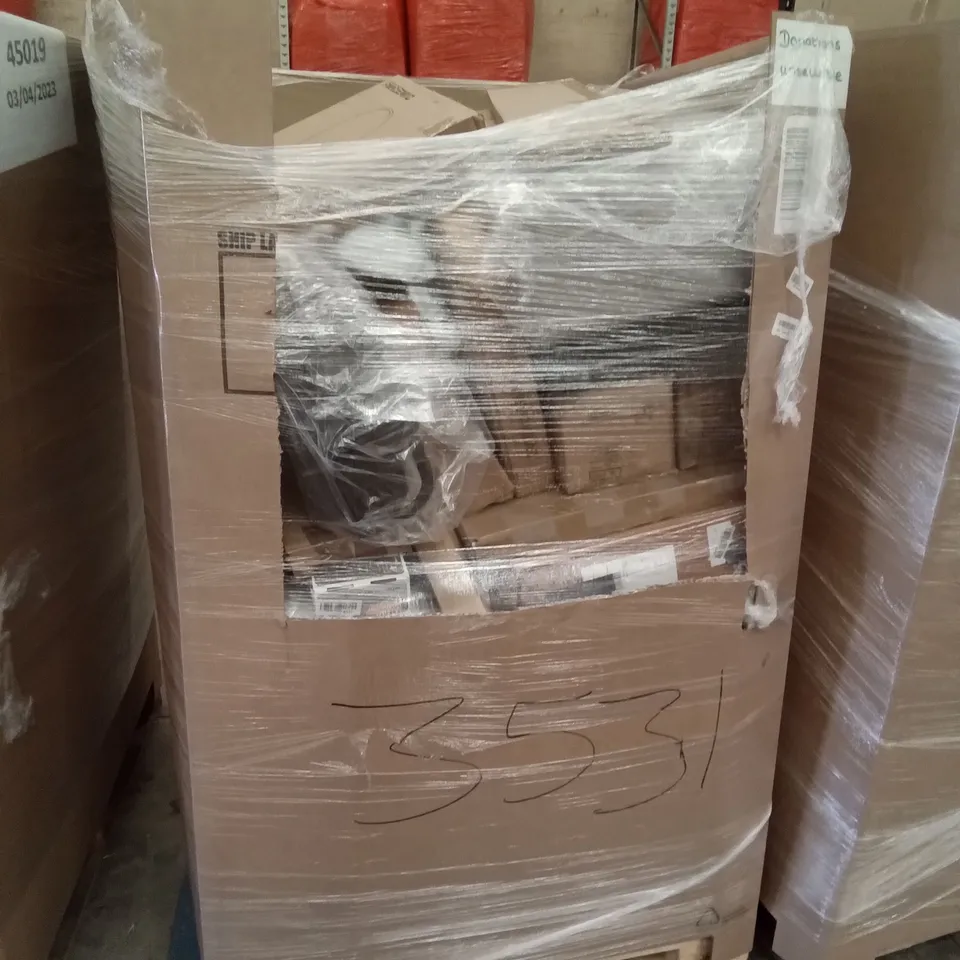 PALLET OF ASSORTED ITEMS INCLUDING  RETRACTABLE BABY GATE, STOREMIC TOILET SEAT, STAINLESS STEEL PEDAL BIN, CLOTHES RAIL, FORGING MOUNT TV WALL MOUNT, ECOHEATER