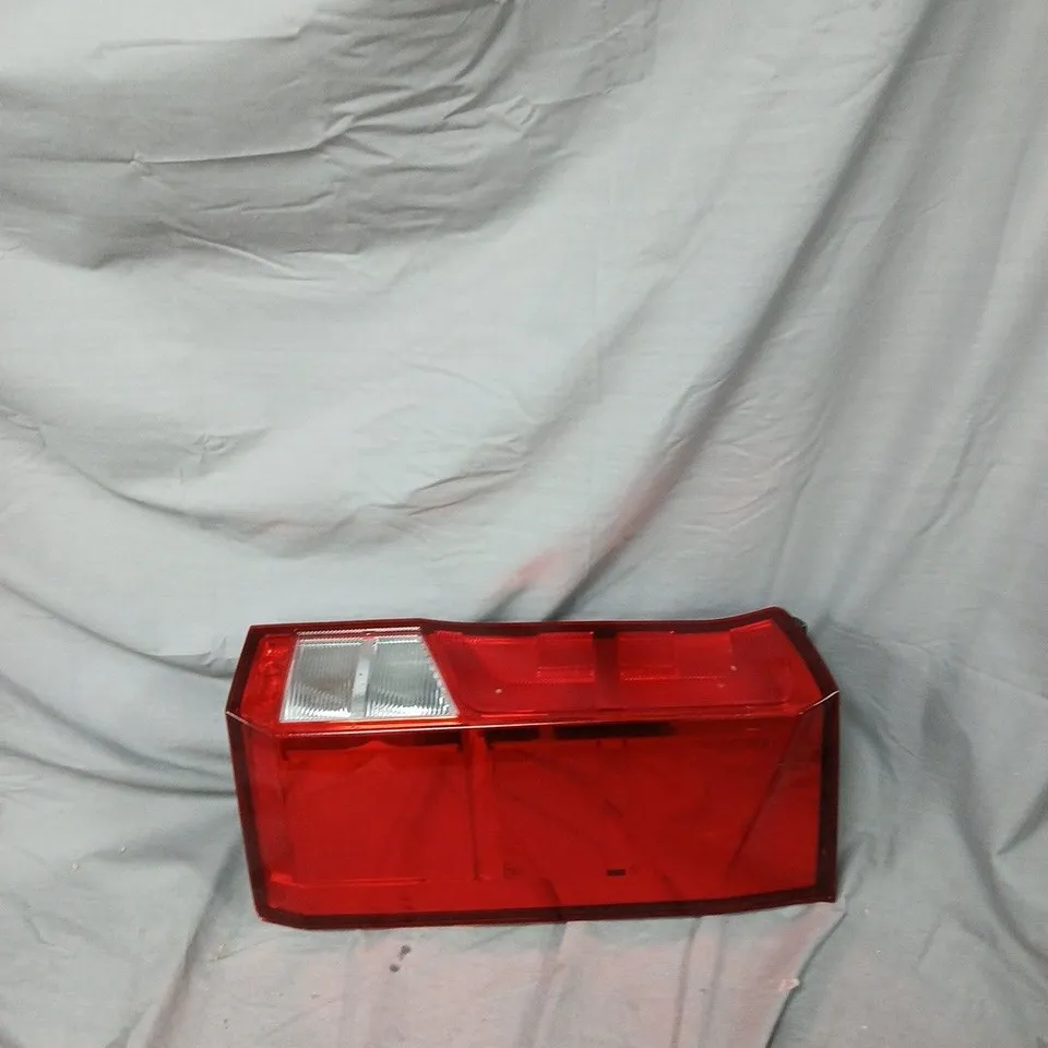 VW CRAFTER TAIL LIGHT ASSEMBLY 2017-2023 – DRIVER'S SIDE