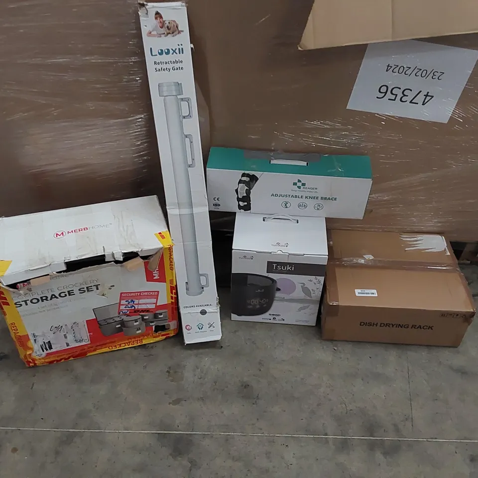 PALLET OF ASSORTED ITEMS INCLUDING: RICE COOKER, STORAGE SET, RETRACTABLE SAFETY GATE, DISH DRYING RACK, ADJUSTABLE KNEE BRACE