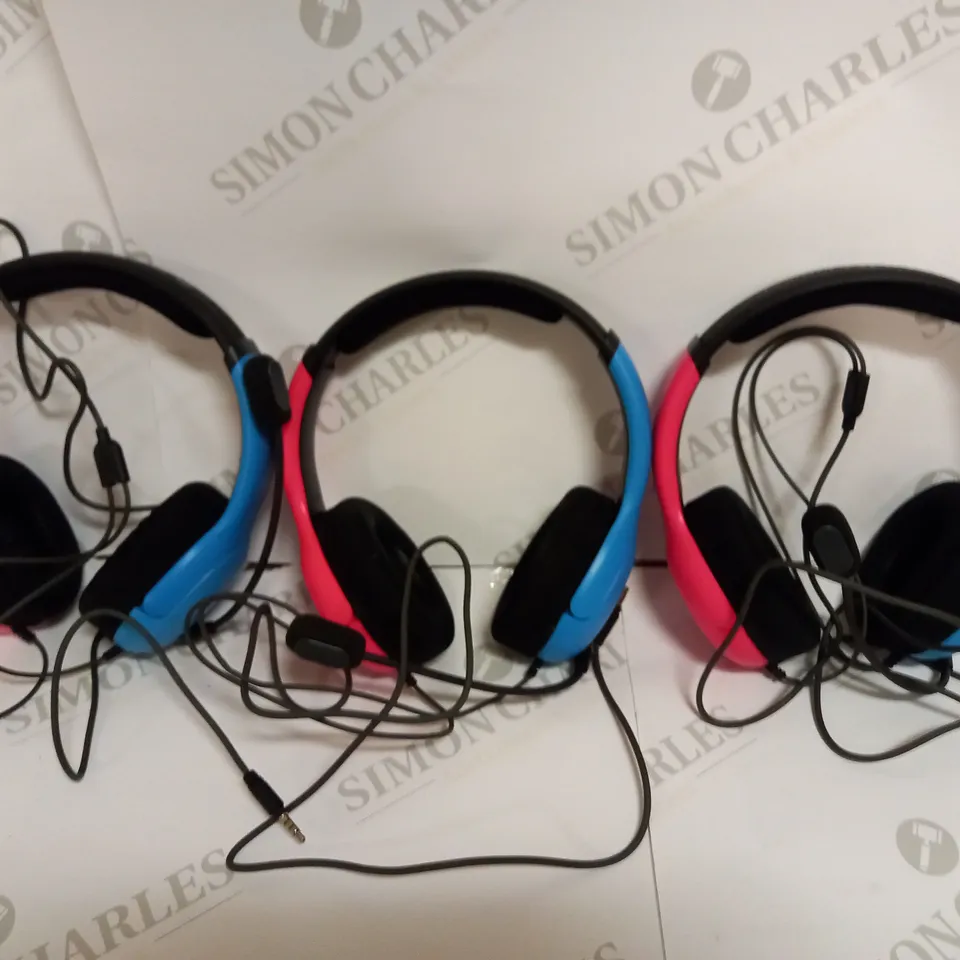 BOX OF 3 NINTENDO SWITCH WIRED GAMING HEADSETS 