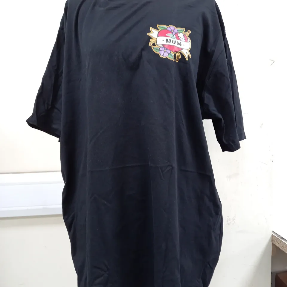 BROKEN SOCIETY MUM TEE IN BLACK - 3XL