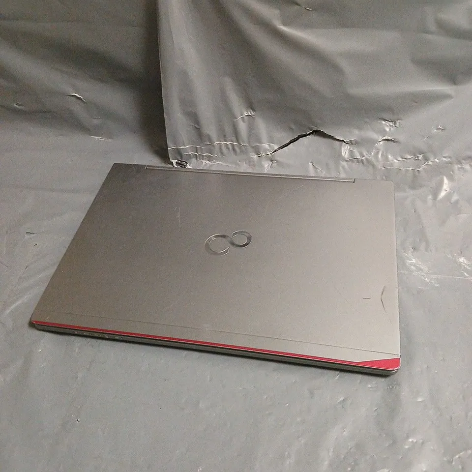 FUJITSU LIFEBOOK U745 LAPTOP 