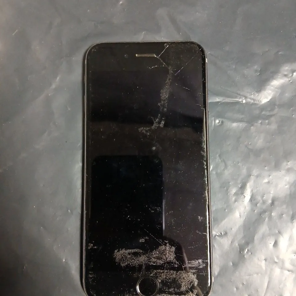 APPLE IPHONE 6S - MODEL A1688