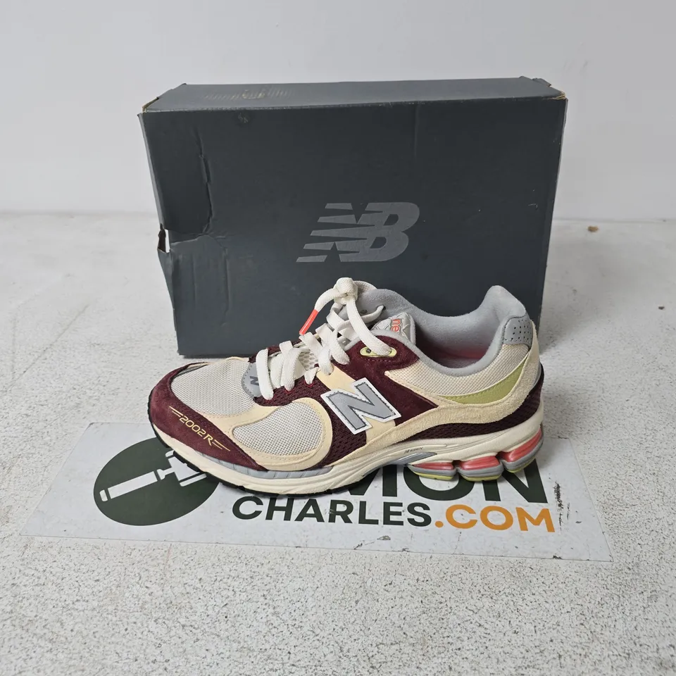 NEW BALANCE 2002R RUNNING SHOES – BEIGE & BURGUNDY - SIZE UK 10 