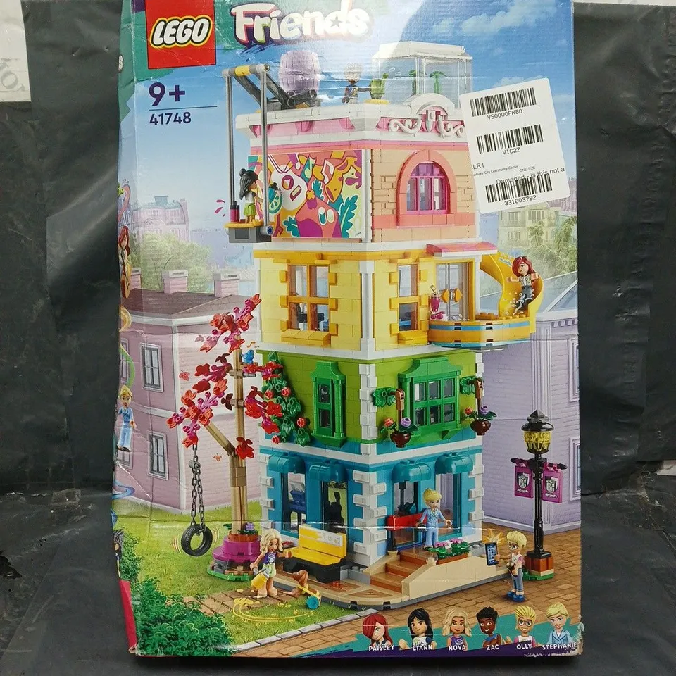 LEGO FRIENDS HEARTLAKE CITY COMMUNITY CENTRE 41748 RRP £129.99