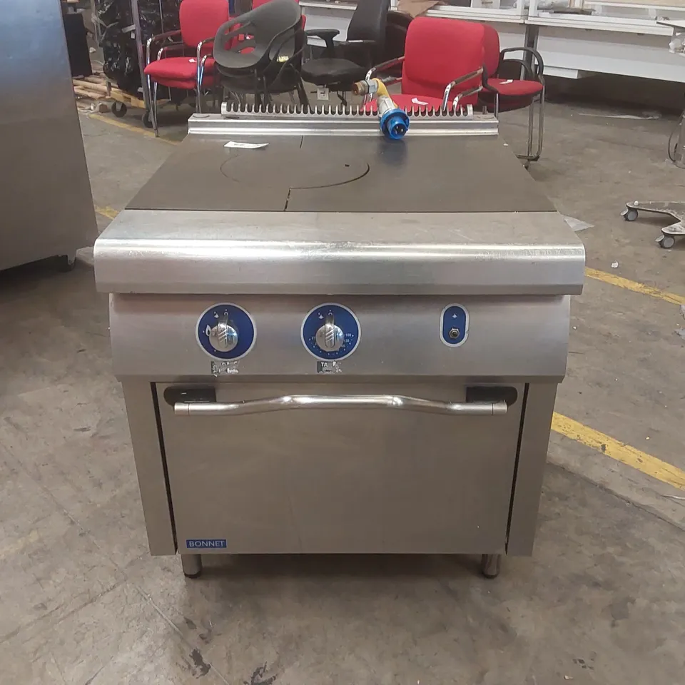 BONNET SOLID TOP GAS OVEN RANGE