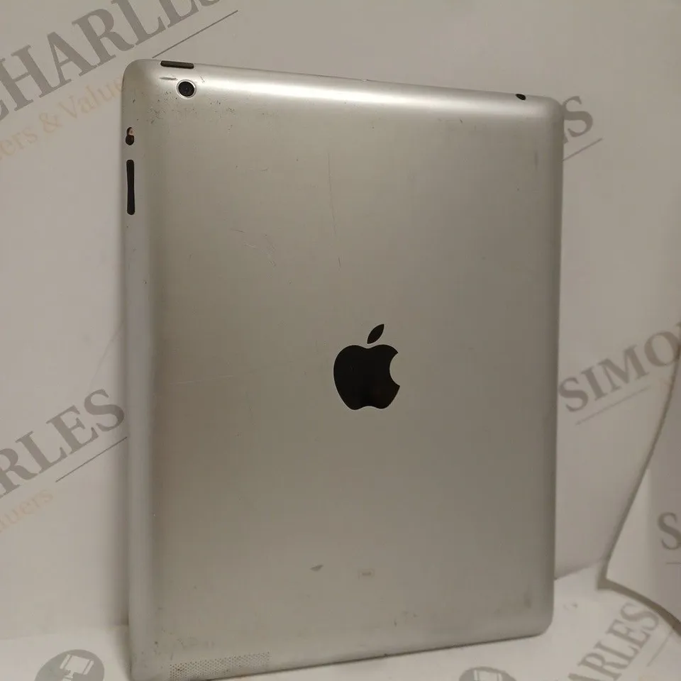 APPLE IPAD TABLET - MODEL UNSPECIFIED 