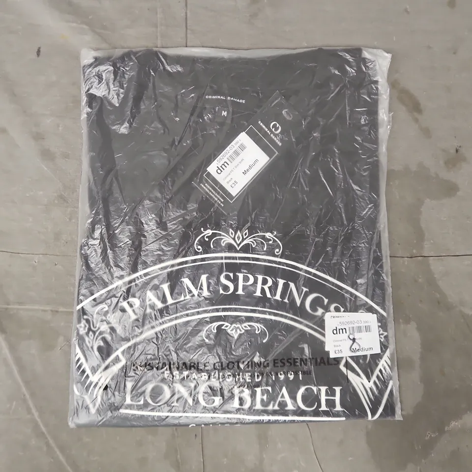 BAGGED CRIMINAL DAMAGE PALM SPRINGS T-SHIRT IN BLACK SIZE MEDIUM