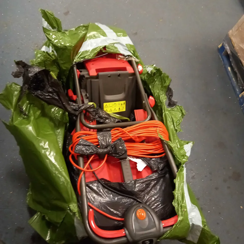 FLYMO LAWNMOWER