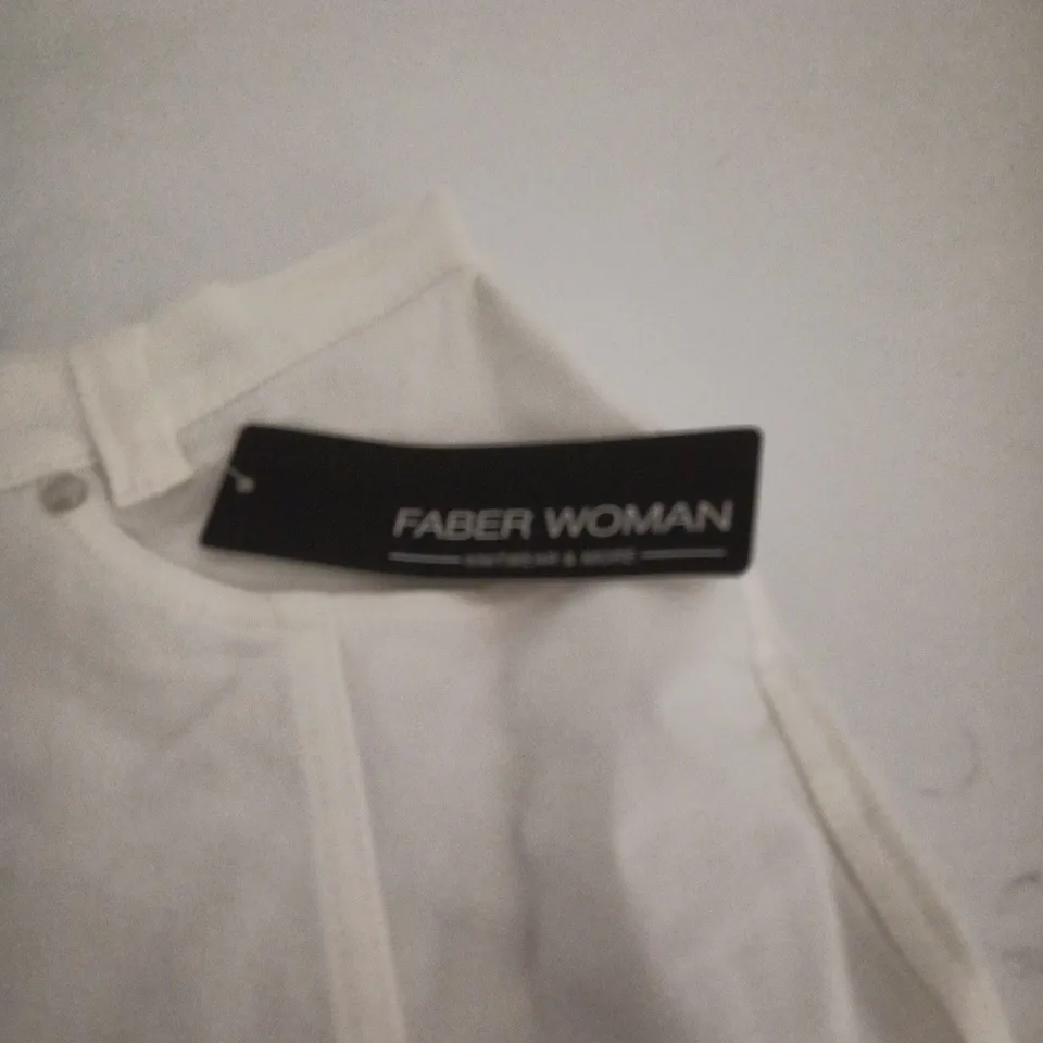 FABER WOMAN WHITE SKIRT SIZE EU 36 (UK 8 APPROX) TAGGED