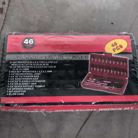 46-Piece Socket Wrench Set – Red Case