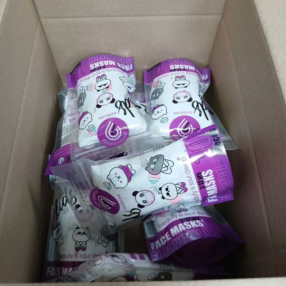 BOX OF APPROXIMATELY 10 PACKS OF KIDS MEDICAL 3 LAYERED FACE MASKS - WHITE ANIMALS - AGE 3-12 YEARS