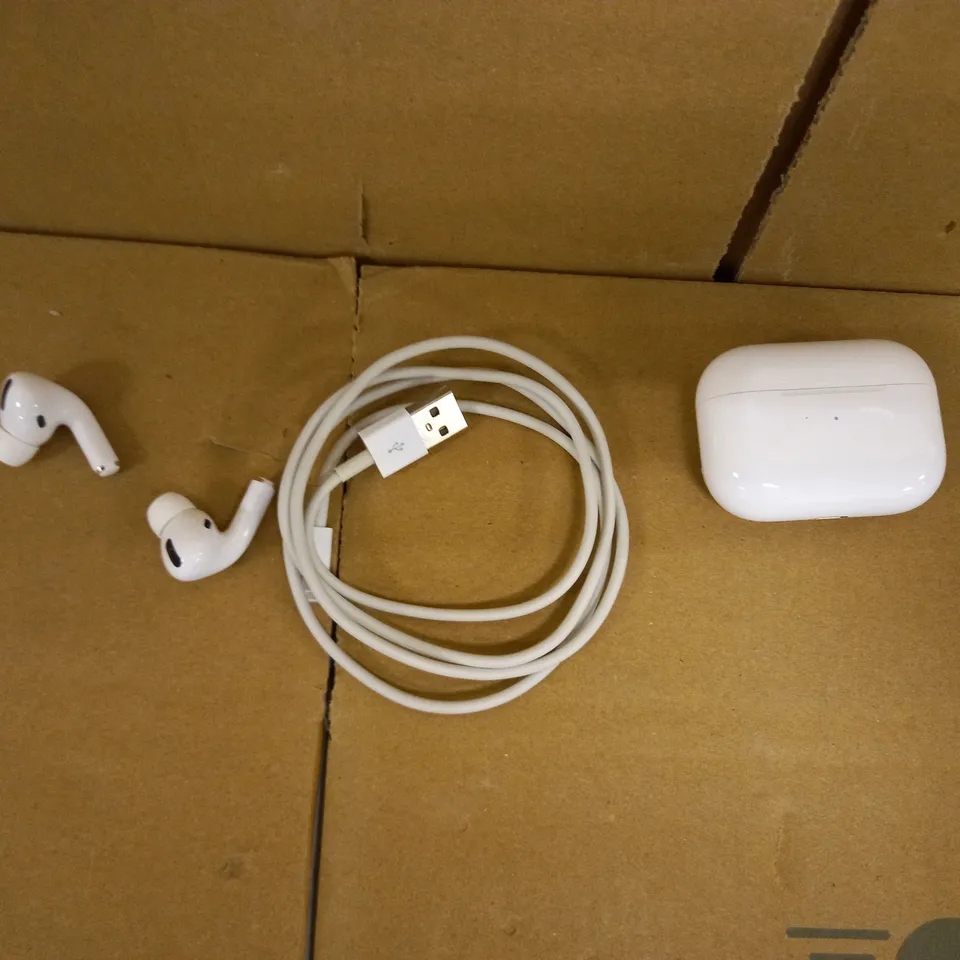 BOXED APPLE AIRPODS PRO