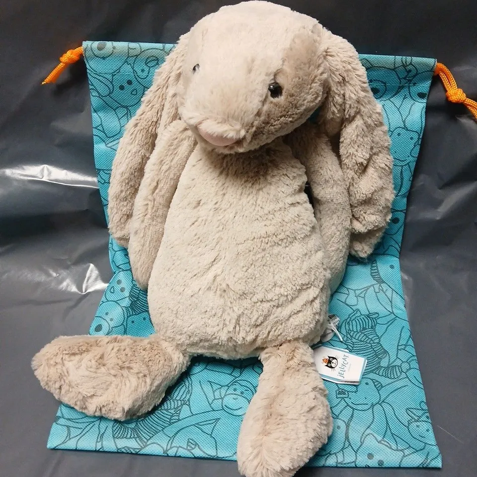 JELLYCAT LONDON LARGE BASHFUL BEIGE BUNNY PLUSH TOY