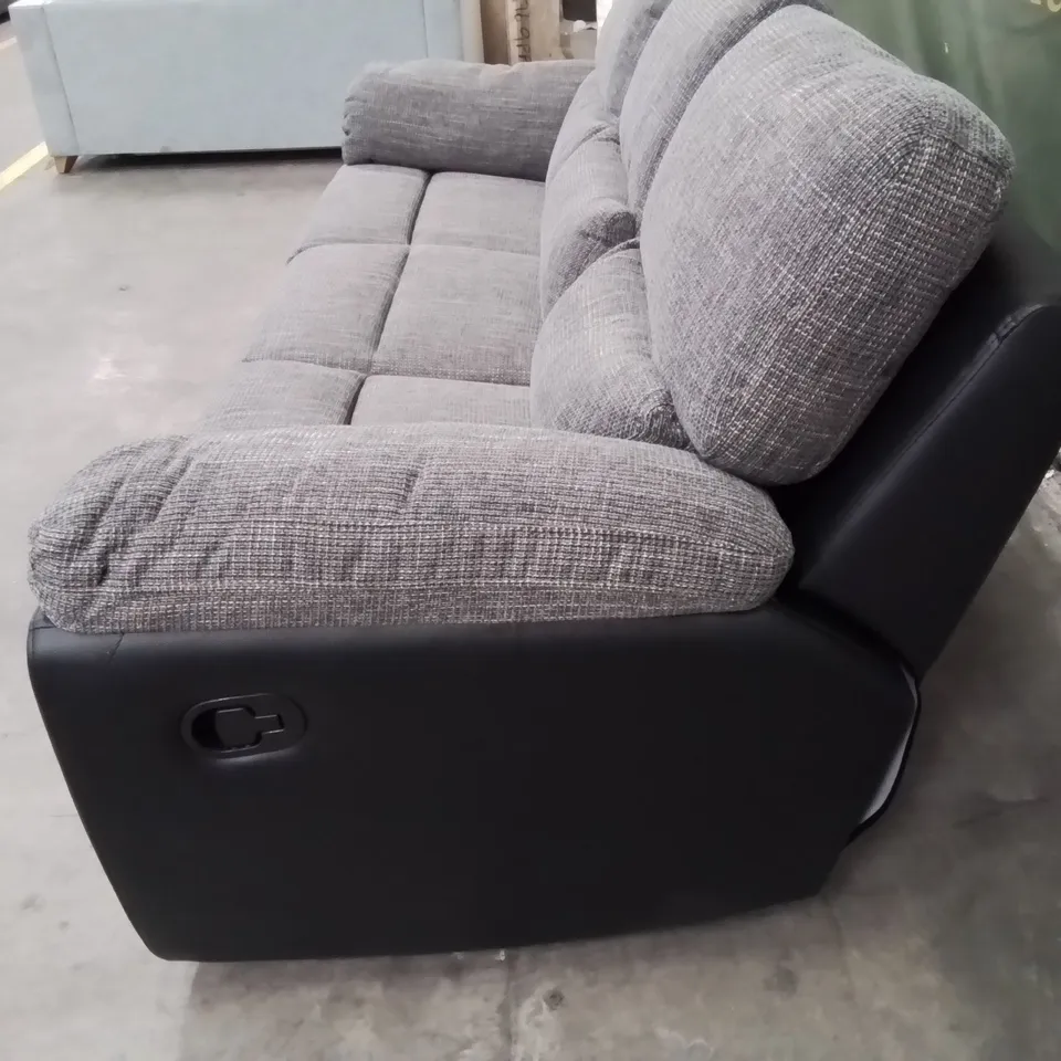 QUALITY DESIGNER 3 SEATER MANUAL RECLINING FABRIC/FAUX LEATHER UPHOLSTERED GREY WOVEN SOFA