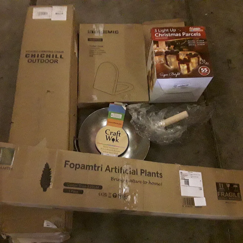 PALLET OF ASSORTED PRODUCTS INCLUDING ARTIFICIAL PLANTS, CRAFT WOK, LIGHT UP CHRISTMAS PARCELS, TOILET SEAT, HEATED CAMPING CHAIR
