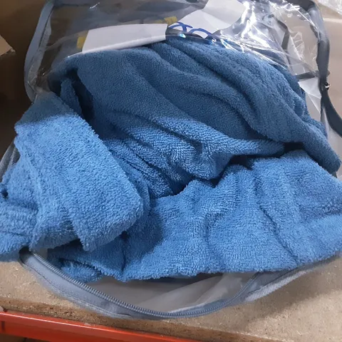 EXTRA-LARGE TOPAZ DRESSING GOWN