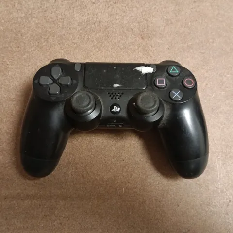 SONY PLAYSTATION 4 DUALSENSE WIRELESS CONTROLLER IN BLACK