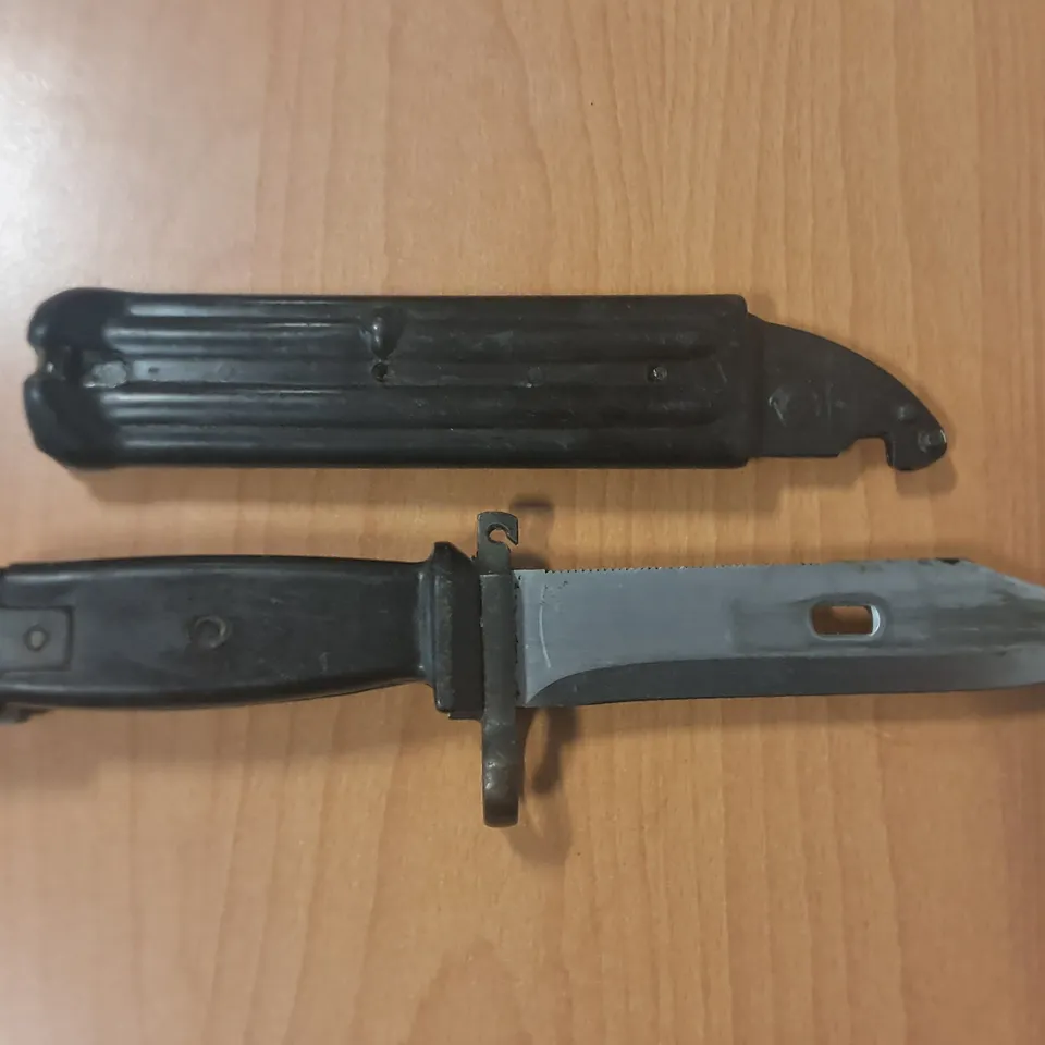 6" HUNTING KNIFE WITH SHEATH 