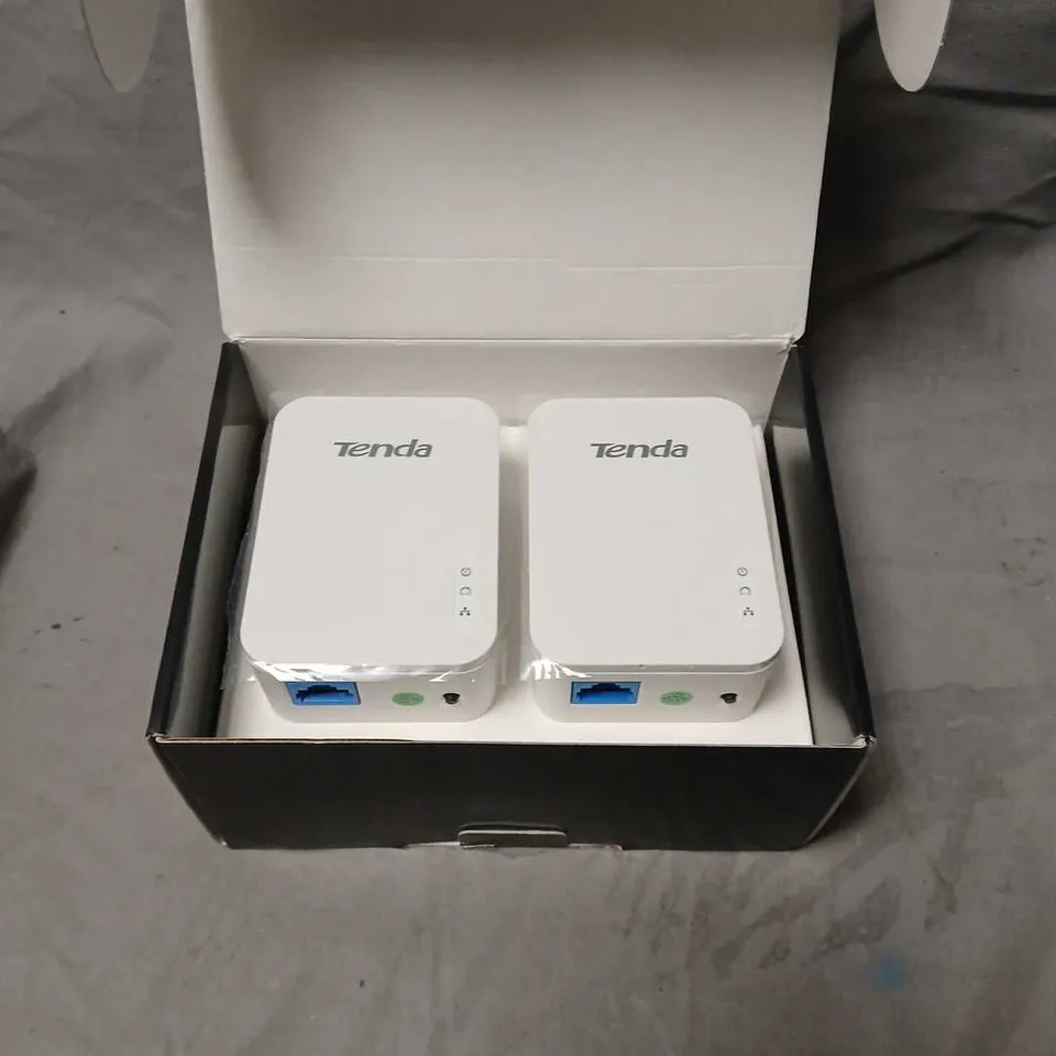 TENDA AV1000 GIGABIT POWERLINE ADAPTER KIT 