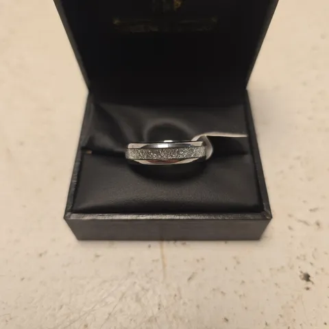 THREE KINGS JEWELLERY RING SIZE 10.5 IN BOX