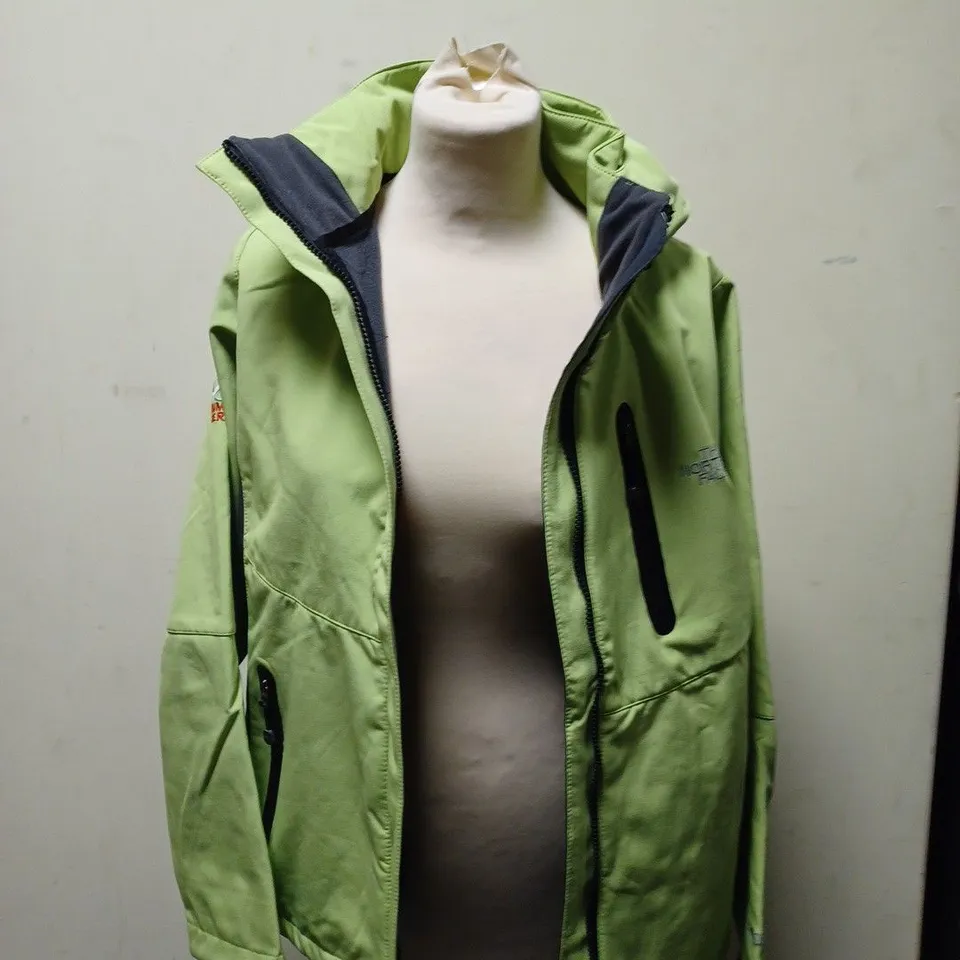 THE NORTH FACE SUMMIT SERIES WIND STOPPER JACKET IN GREEN - XL