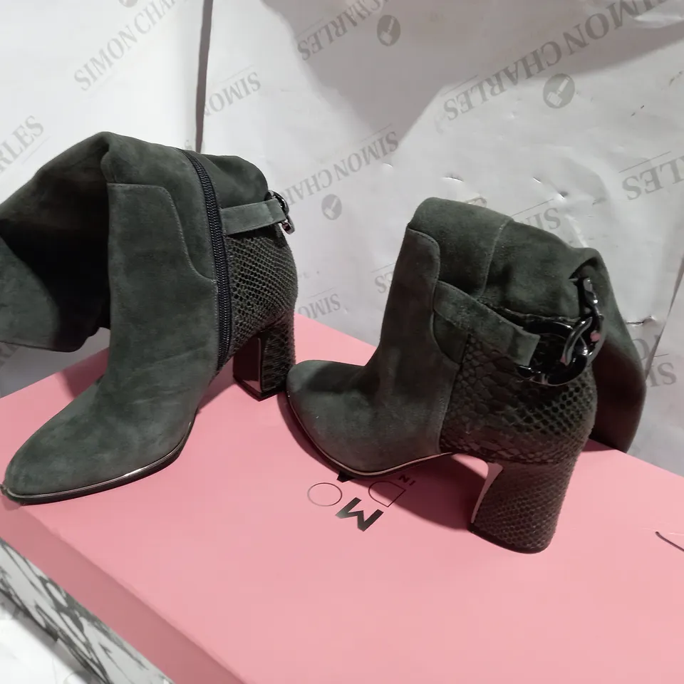 MODA IN PELLE LIZETH DARK GREY KNEE BOOTS - SIZE 5