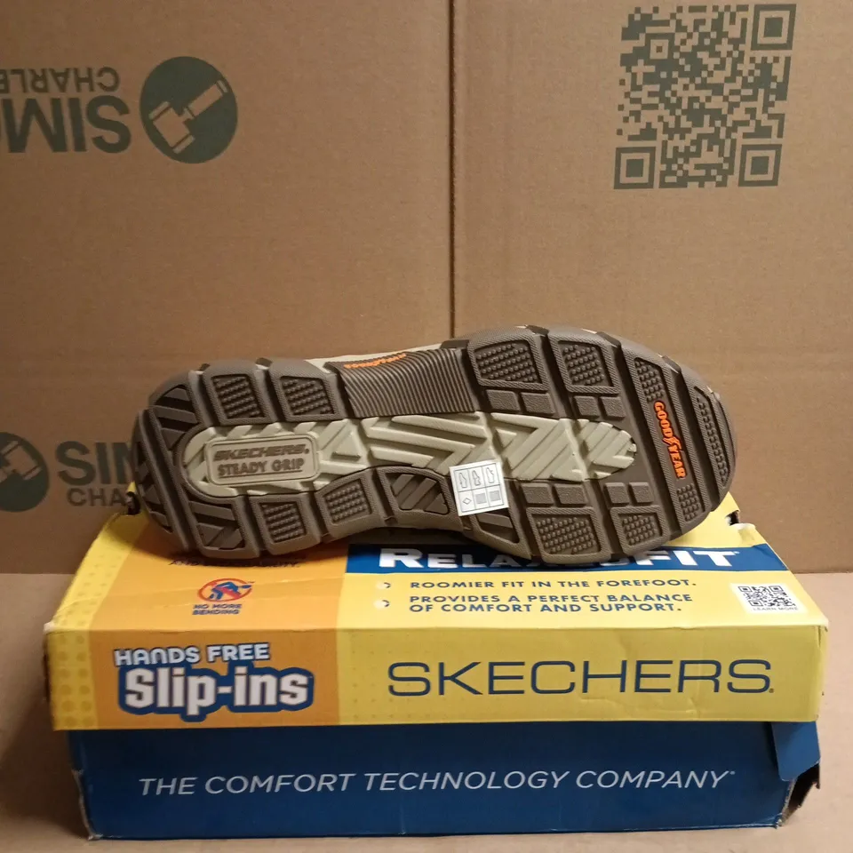 SKECHERS HANDS FREE SLIP-INS SLIP-ON SHOES – UK 9 (EU 43) MEN'S