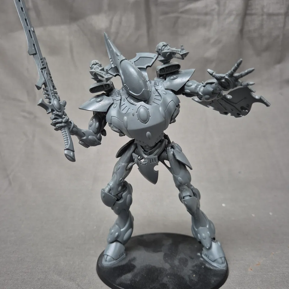 WARHAMMER 40K AELDARI WRAITHKNIGHT