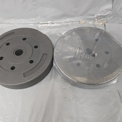 TWO 5KG BLACK BUMPER PLATES - COLLECTION ONLY 