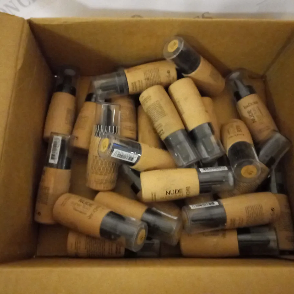 BOX OF APPROXIMATELY 25 30ML BOTTLES OF ISADORA SUPER FLUID FOUNDATION (NO.16 - ALMOND)