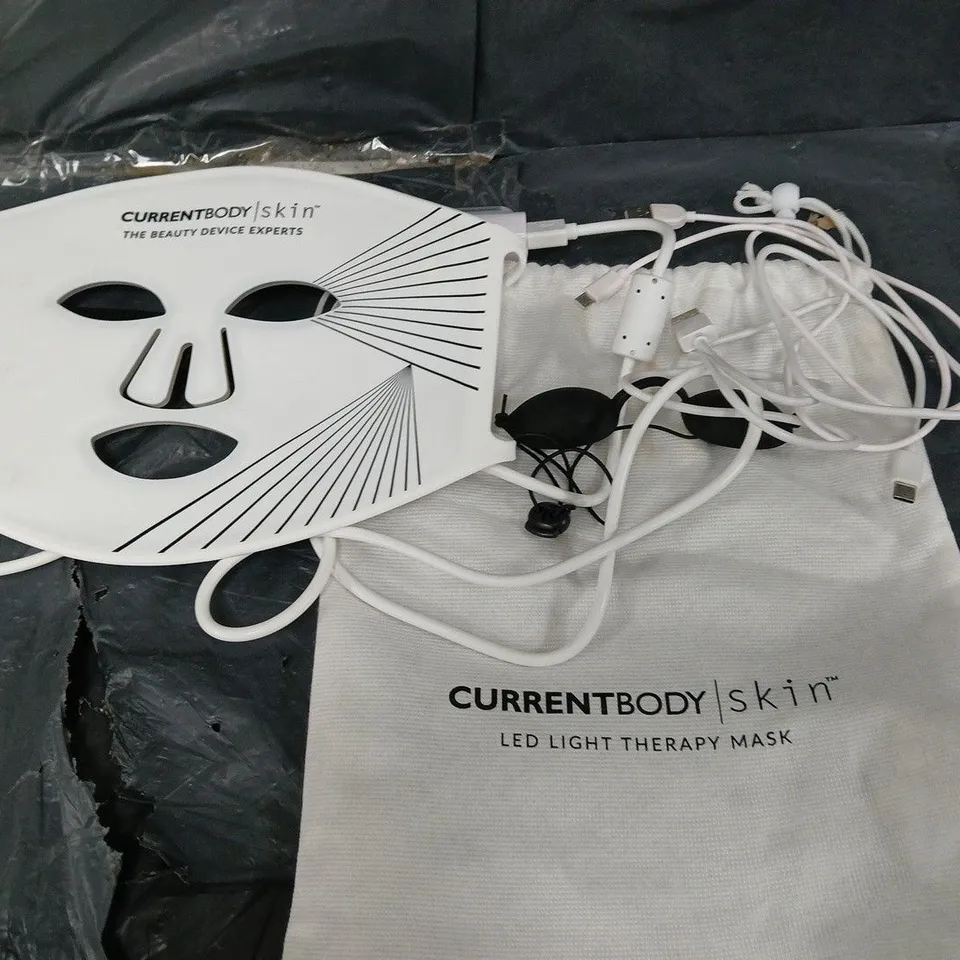 CURRENTBODY SKIN LED LIGHT THERAPY FACE MASK