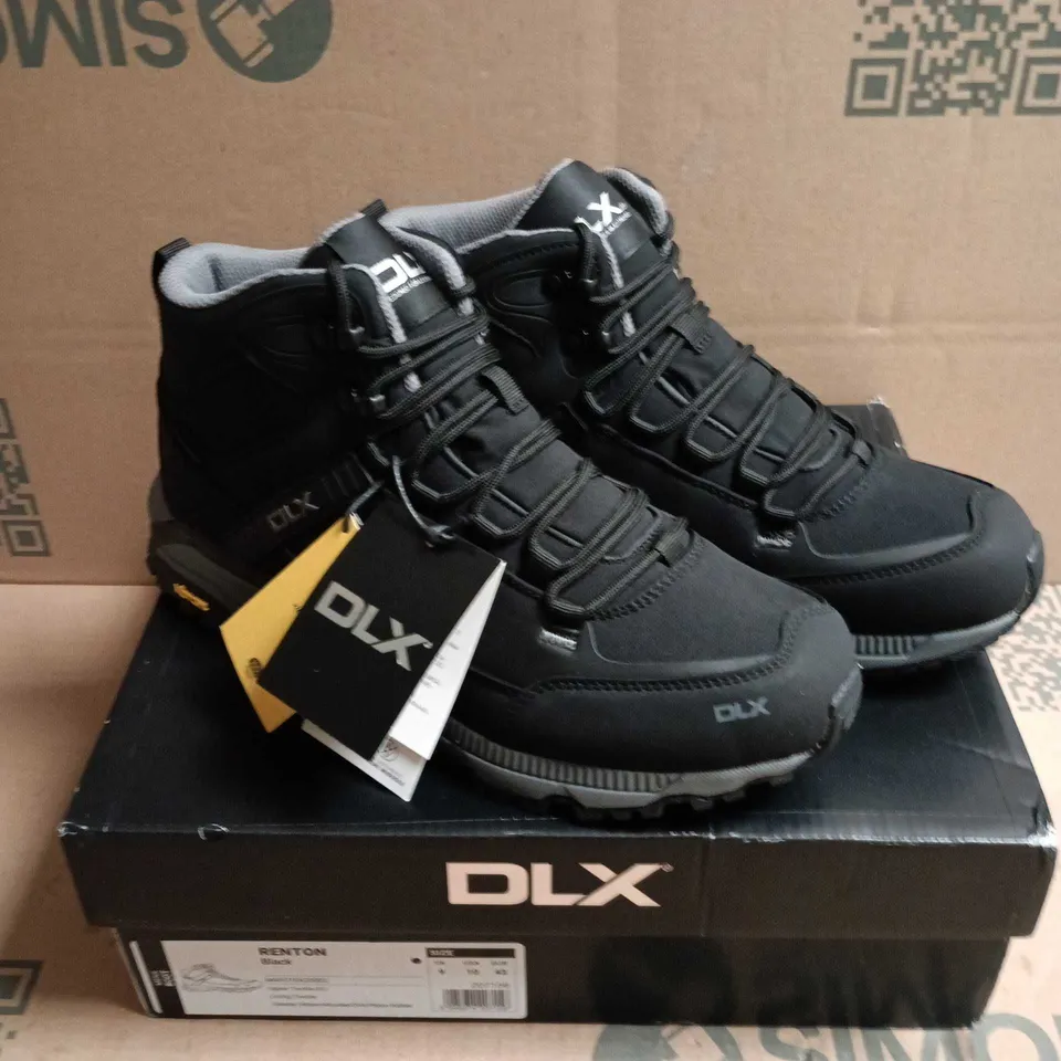 BOXED PAIR OF DLX RENTON BLACK MEN'S HIKING BOOTS – UK 9