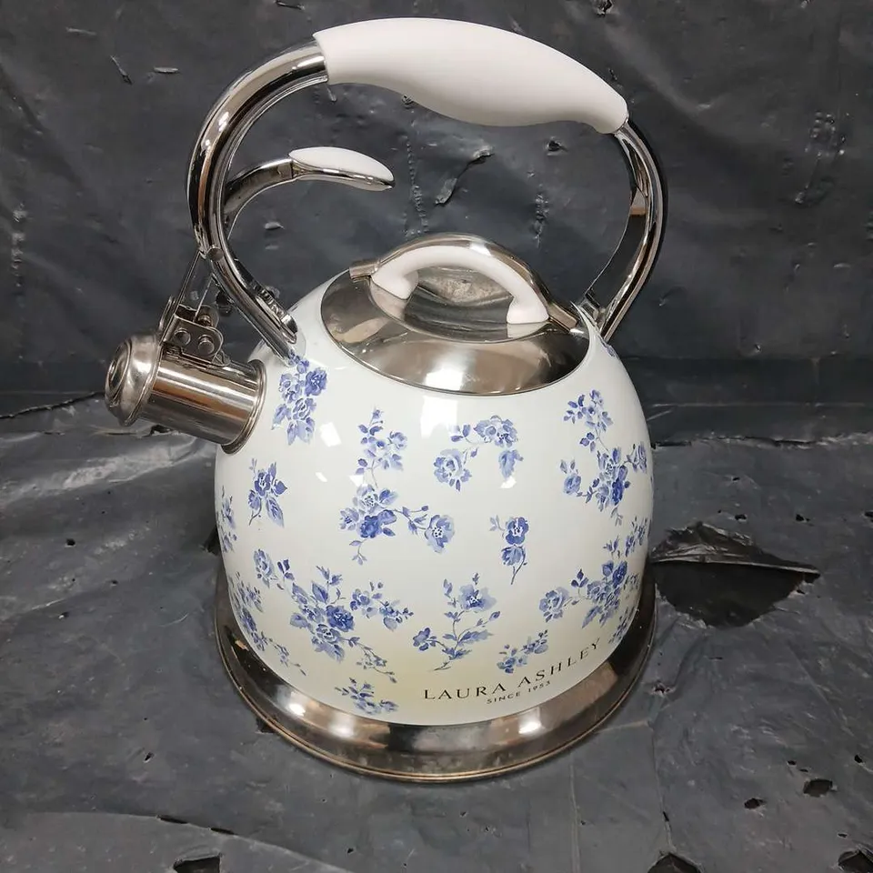 LAURA ASHLEY 2.8L STOVE KETTLE