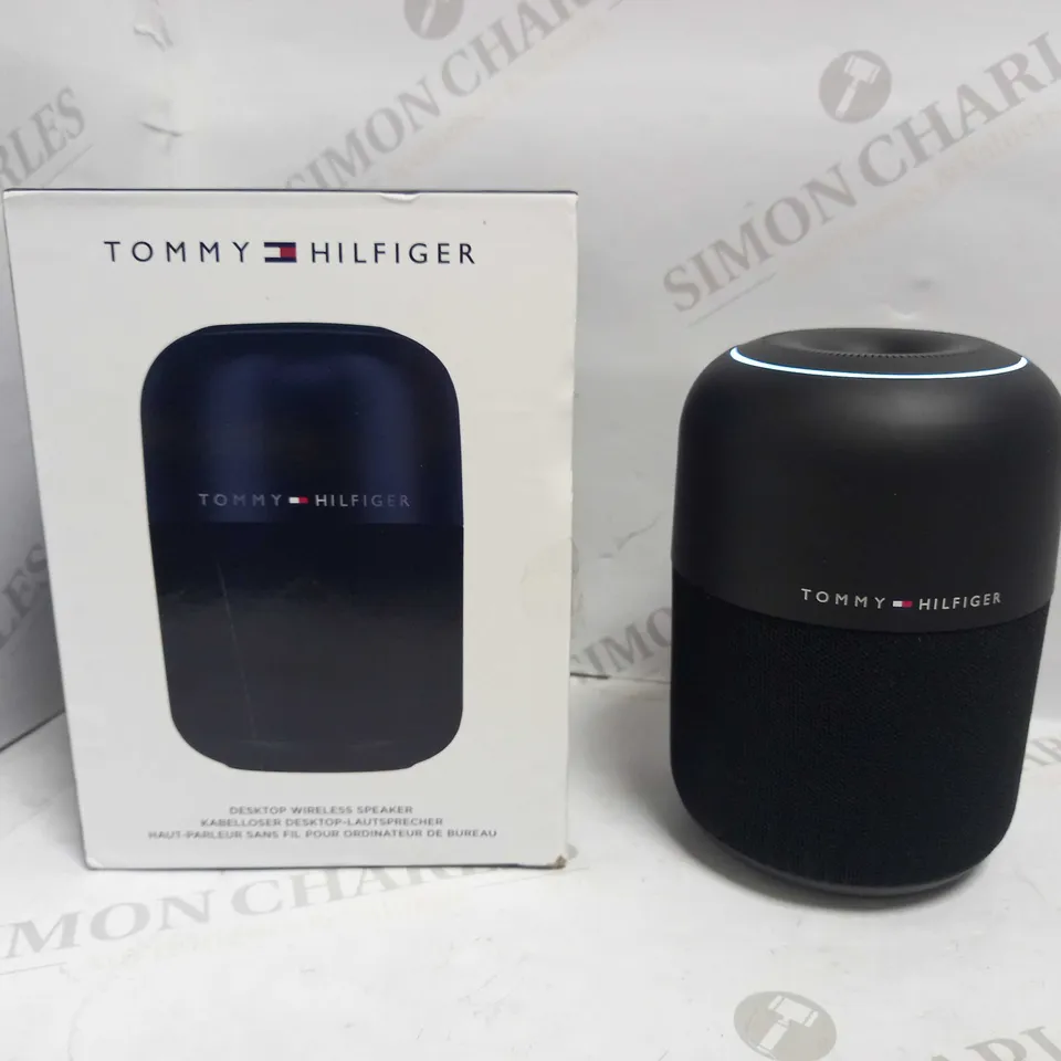 TOMMY HILFIGER DESKTOP WIRELESS SPEAKER RRP £100