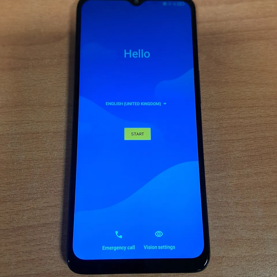 BOXED TCL 40 R5G 64GB IN STARLIGHT BLACK - T771K