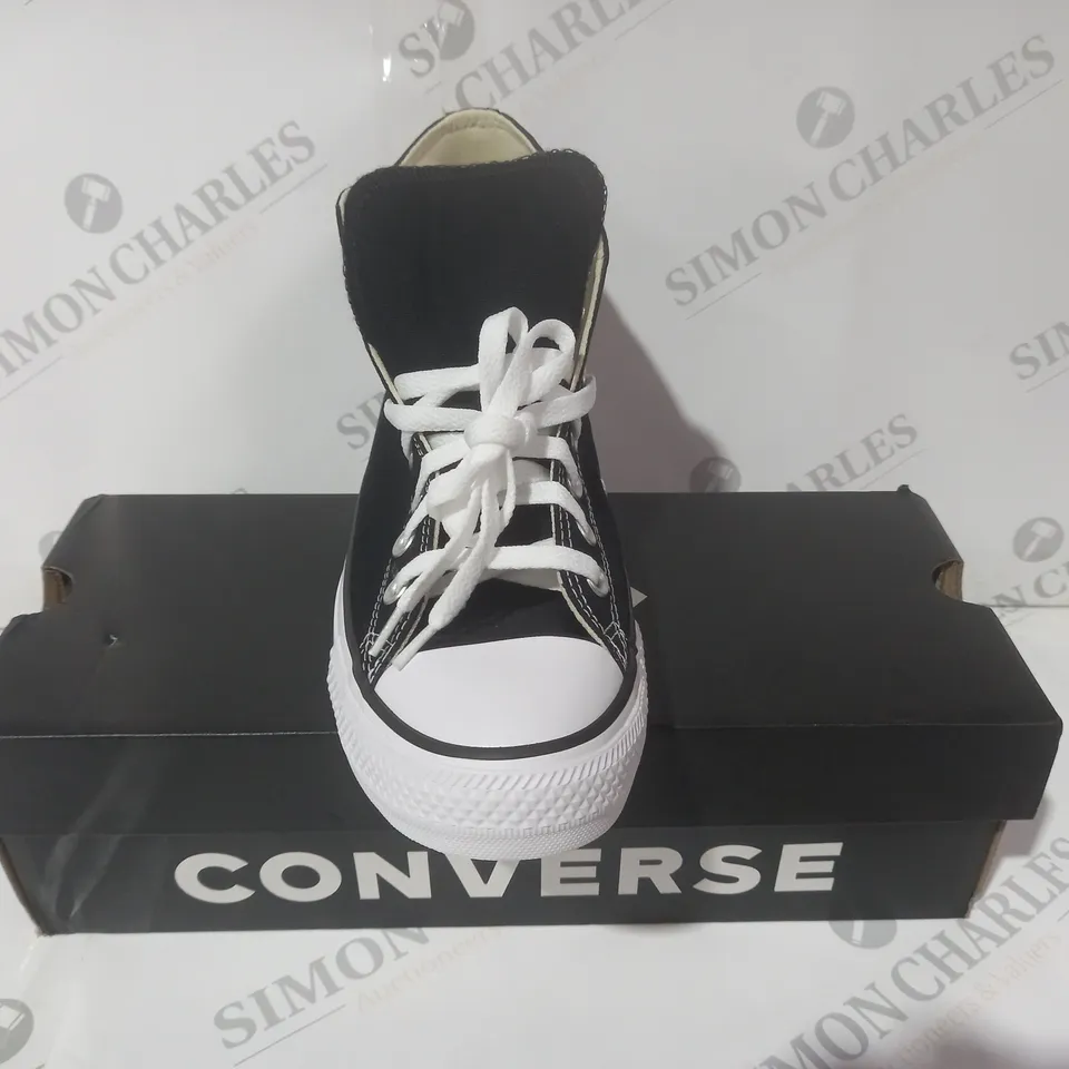 BOXED PAIR OF CONVERSE ALL STAR HI SHOES IN BLACK UK SIZE 7